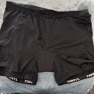 Trayl Women’s XL Black Cycling Shorts